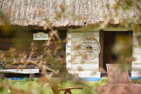 Facade/entrance, Garden