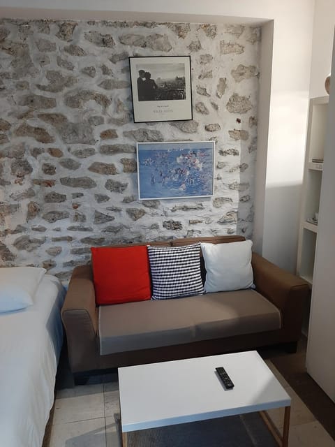 Villa des iris Bed and Breakfast in Paris