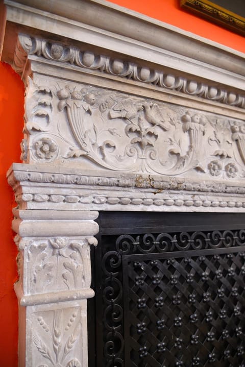 Decorative detail, Dining area