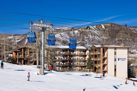 Property building, Bird's eye view, Winter, Skiing