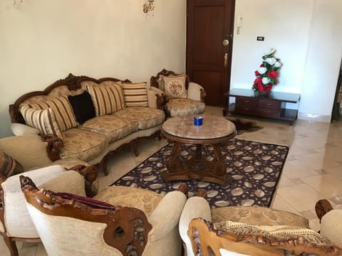 Living room, Seating area, Area and facilities