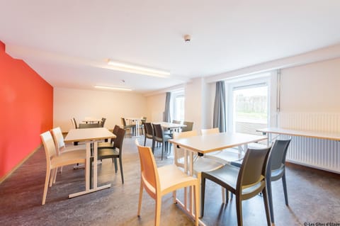 Meeting/conference room