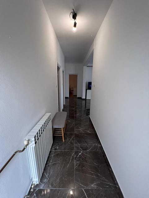 Apartments Zorzetti 625 Apartment in Cademia ulica