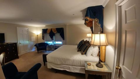 Hydrangea House Inn Bed and Breakfast in Newport