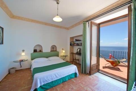 Balcony/Terrace, Bedroom, Sea view