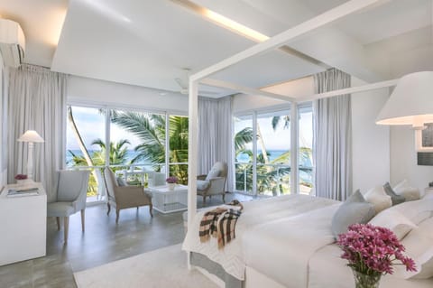 Photo of the whole room, Decorative detail, Bedroom, Sea view