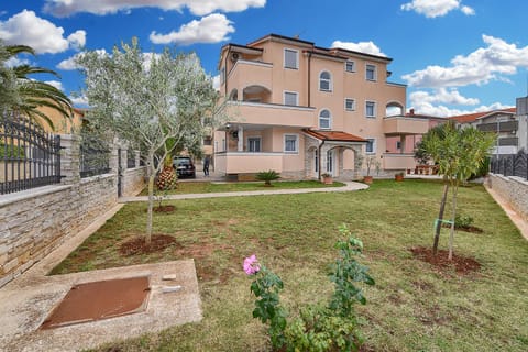 Apartments Medulin 396 Apartment in Premantura