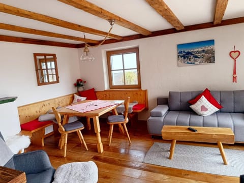 Apart- Chalet GletscherGlück Apartment in Tyrol