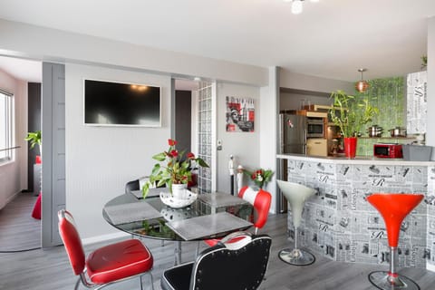 Living room, City view