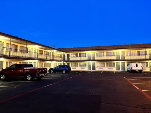 Budget Inn & Suites Hotel in Amarillo