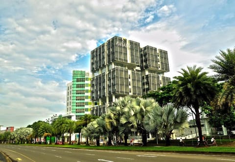 Property building, Day, City view