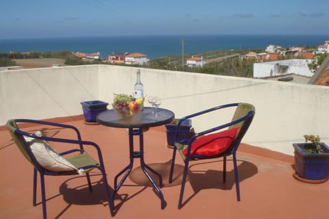 View (from property/room), Balcony/Terrace, Sea view
