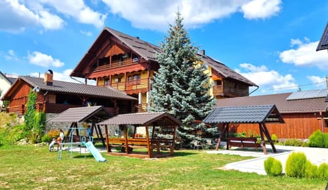 Property building, Garden view