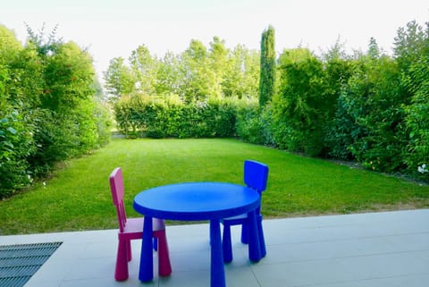 Phoenix Garda Hills Apartment in Sirmione