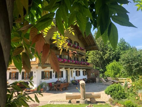 Gästehaus Herbstbauernhof Farm Stay in Salzburgerland