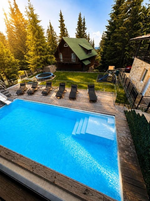 Spa and wellness centre/facilities, Swimming pool