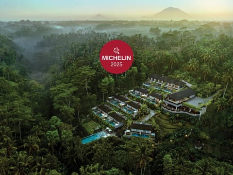 Property building, Neighbourhood, Area and facilities, Sunrise