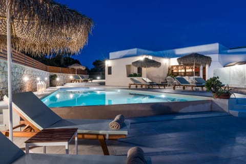 Property building, Pool view, Sea view, Swimming pool