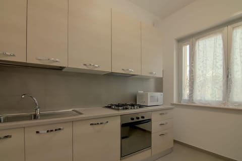 Palazzina Romani-Romani Holidays Apartments Apartment in Alba Adriatica
