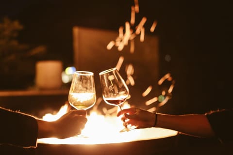 Balcony/Terrace, Entertainment