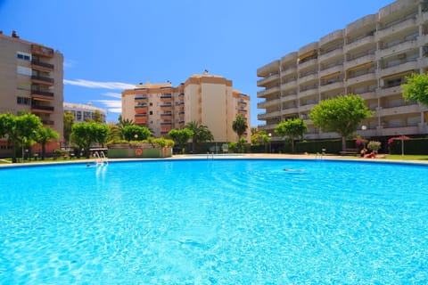 Facade/entrance, Garden, Swimming pool