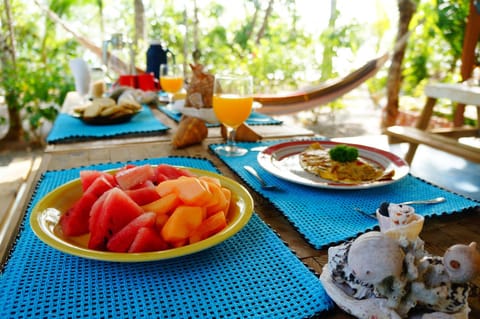 Restaurant/places to eat, Food close-up, Garden view, Sea view