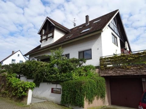 Facade/entrance, Children play ground, Golfcourse, Decorative detail, Floor plan, Canoeing, Hiking, Cycling, Mountain view, Family