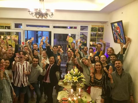 Restaurant/places to eat, Banquet/Function facilities
