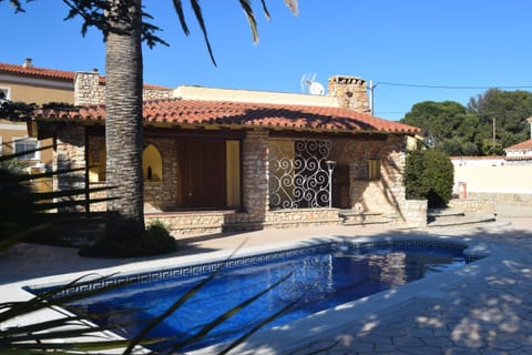 Off site, Garden view, Pool view, Swimming pool