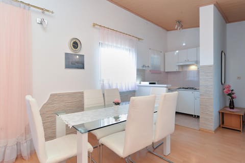 Apartments Peroj 959 Apartment in Fažana