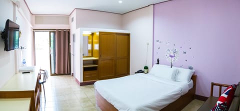 Photo of the whole room