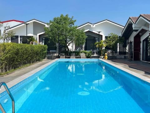 Pool view, Swimming pool