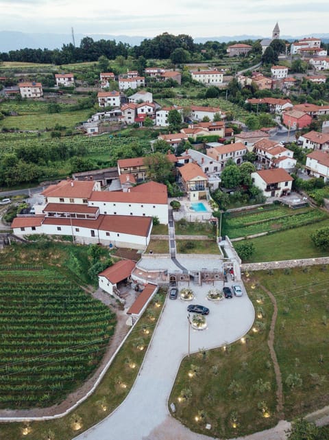 Natural landscape, Location