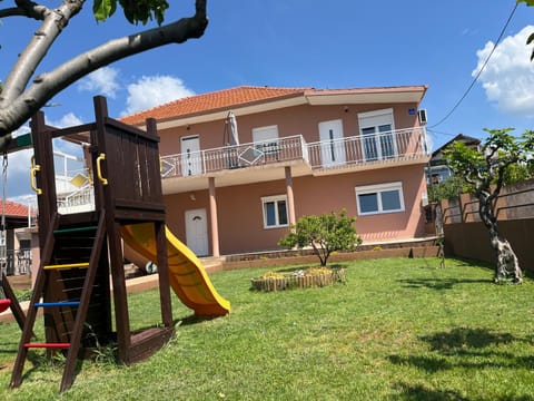 Apartmani Dubravka Apartment in Šibenik-Knin County, Croatia