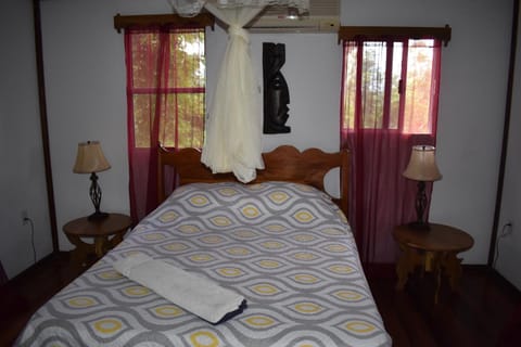 Hidden Haven Hostel in Cayo District