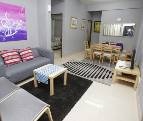 TV and multimedia, Living room, Dining area