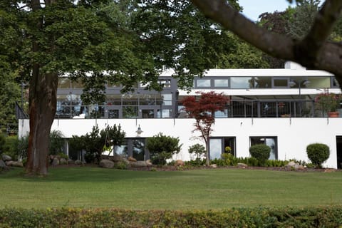 Facade/entrance, Other