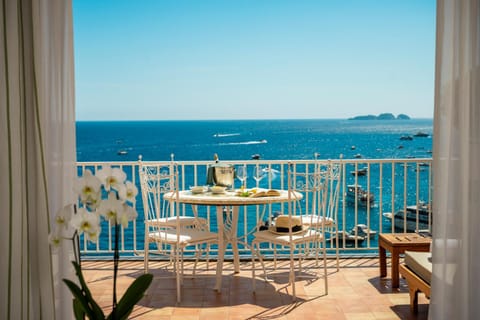 Day, View (from property/room), Balcony/Terrace, Sea view