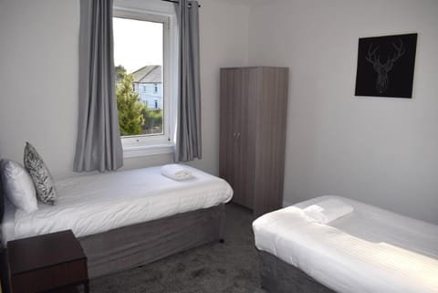 Kelpies Serviced Apartments - McClean Apartment in Falkirk