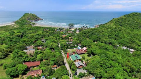 Property building, Bird's eye view, View (from property/room)