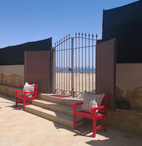 Patio, Communal lounge/ TV room, Facade/entrance, Spring, Summer, Garden, Lobby or reception, Decorative detail, On site, Buffet breakfast, Italian breakfast
