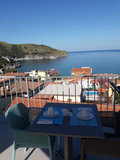 Balcony/Terrace, On site, Sea view, Meals, Italian breakfast