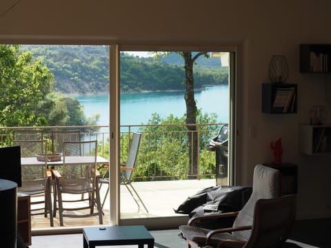 Balcony/Terrace, Living room