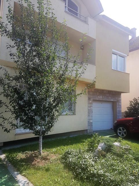 Facade/entrance, Other, Decorative detail