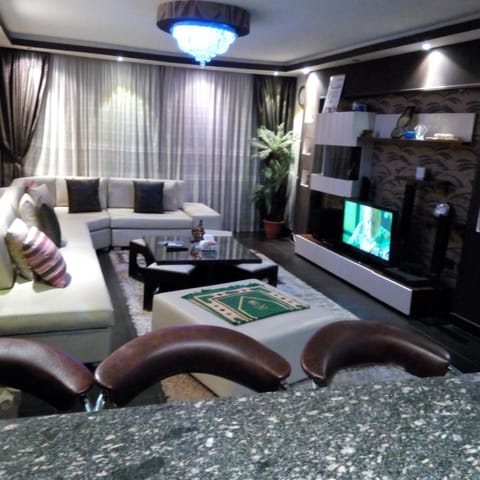 TV and multimedia, Seating area