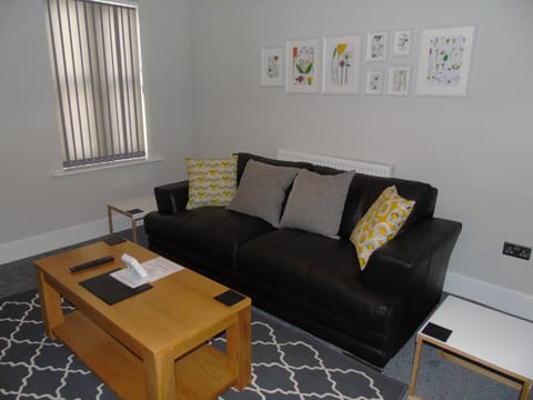 Jeffersons Hotel & Serviced Apartments - The Steel Works Apartment in Barrow-in-Furness