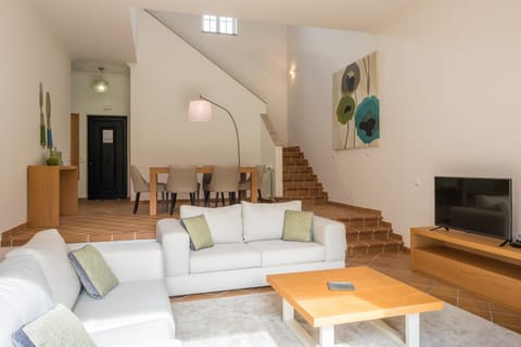 Decorative detail, Garden view