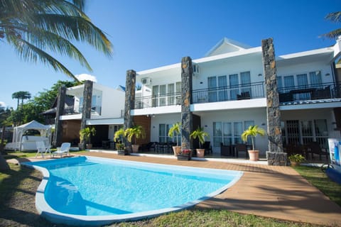 Property building, Swimming pool