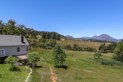 Wildlife Retreat on a Wine-Farm Farm Stay in Stellenbosch