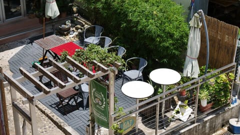 Patio, Garden, Balcony/Terrace